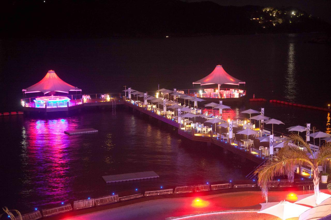 B Pichilingue Rooms & Beach Club Akapulko Dış mekan fotoğraf